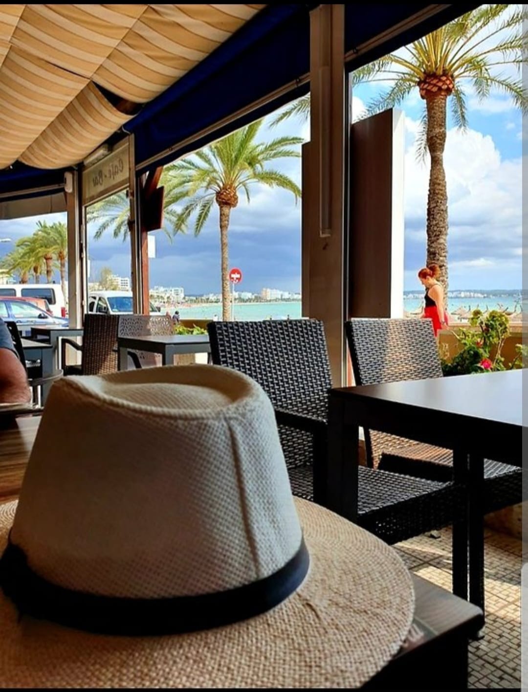 Vistas al mar desde la terraza de Pizzería Eros